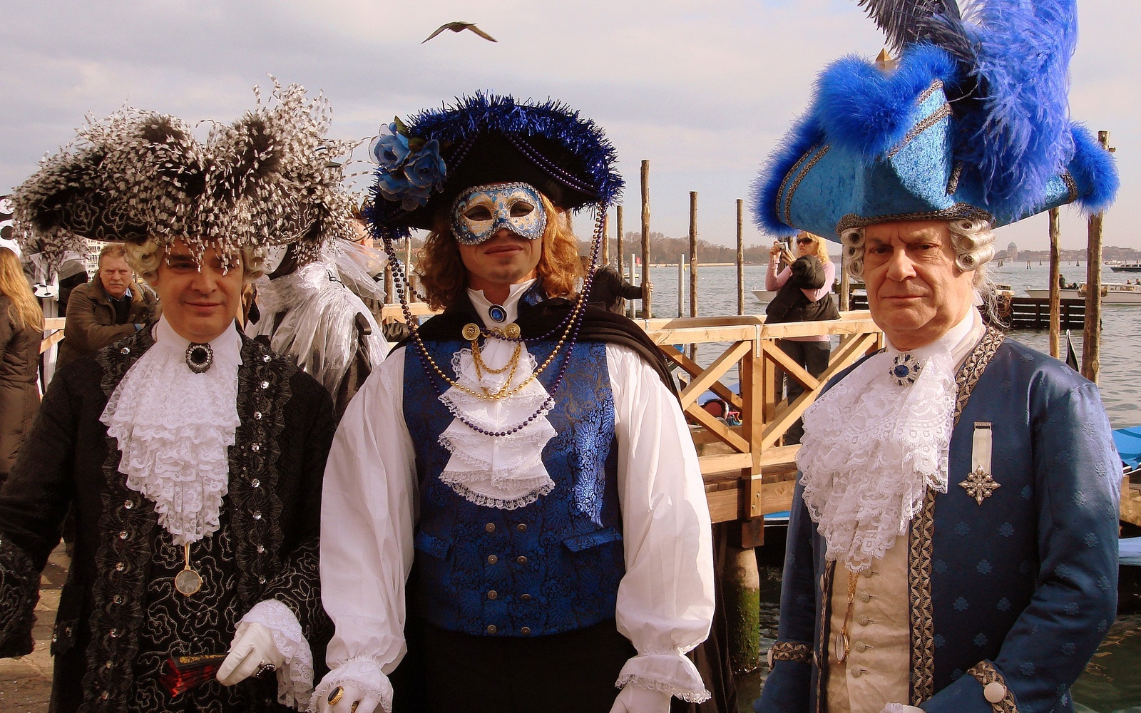 Eure. Elle va vivre le Carnaval de Venise avec son costume fait